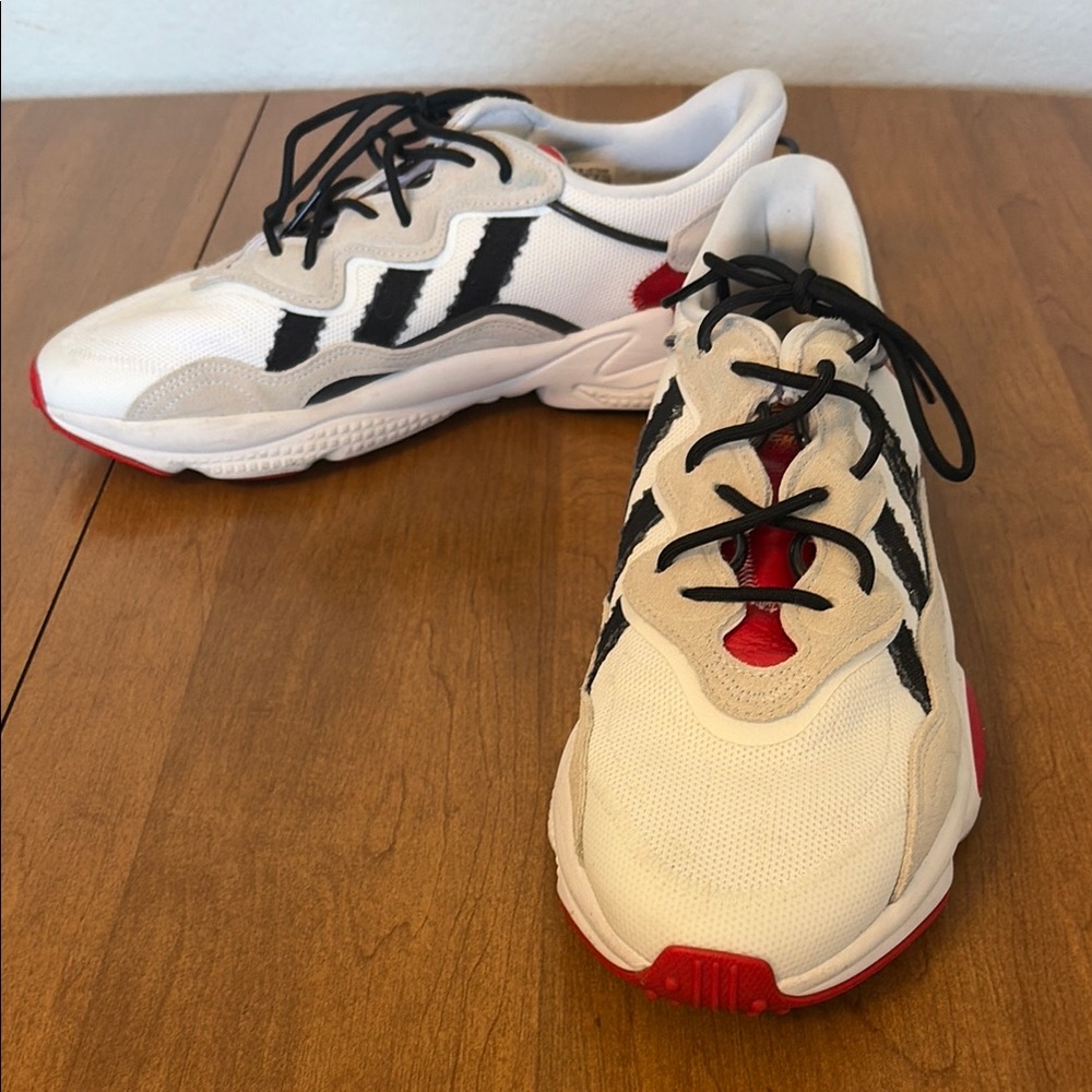 BAIT Street Fighter x Adidas Consortium Men Ozweego White- Core Black- Scarlet - Picture 2 of 6